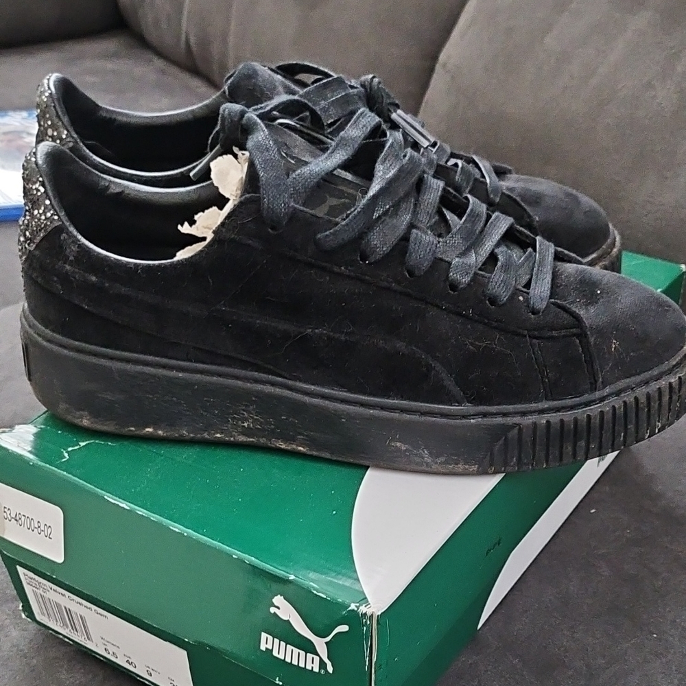 Puma Sneakers